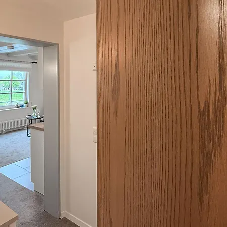 Hafenbrise - Hooksiel Шиллиг