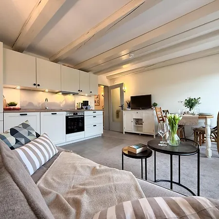 Hafenbrise - Hooksiel