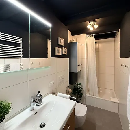 Апартаменты Hafenbrise - Hooksiel Шиллиг